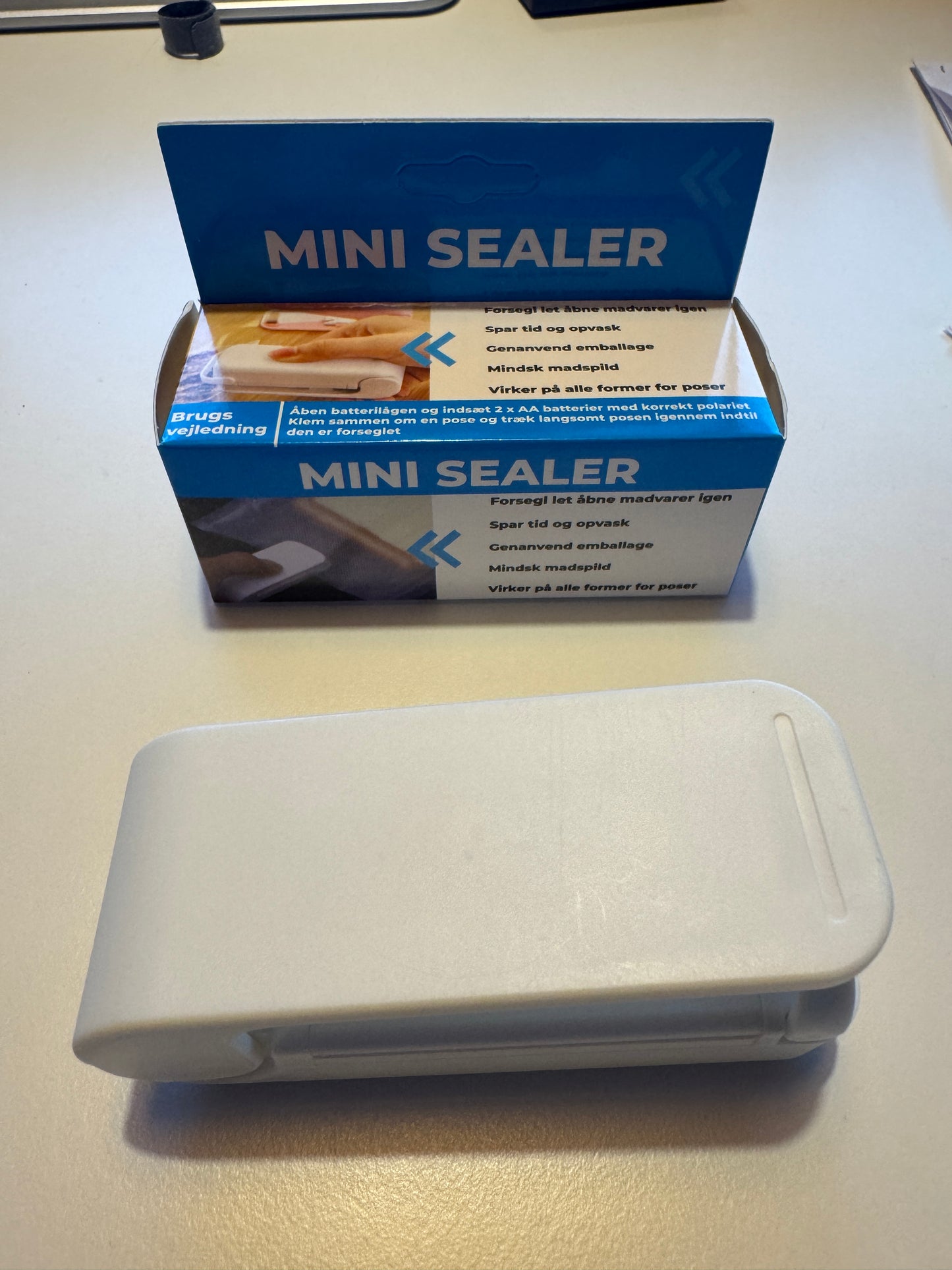 Poselukker - Mini Varmelukker - Cellofanposer. Æske og poselukker.
